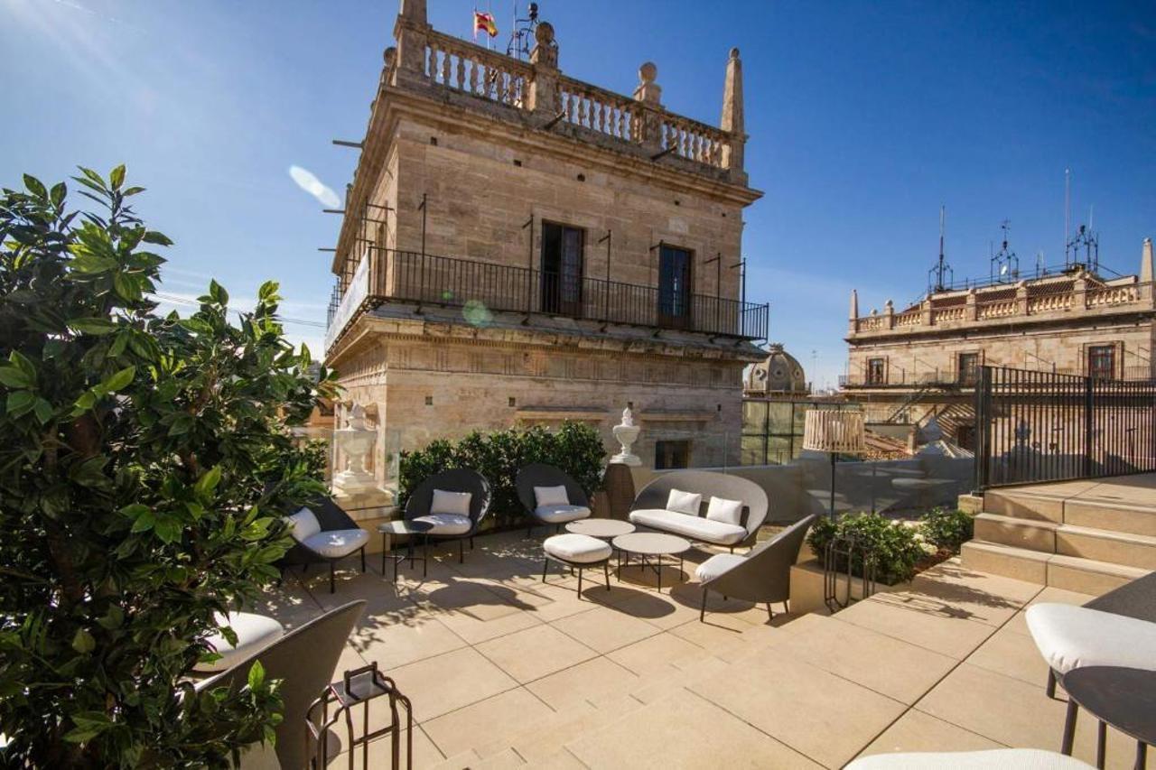 Myr Palacio Vallier บาเลนเซีย ภายนอก รูปภาพ Rooftop terrace
