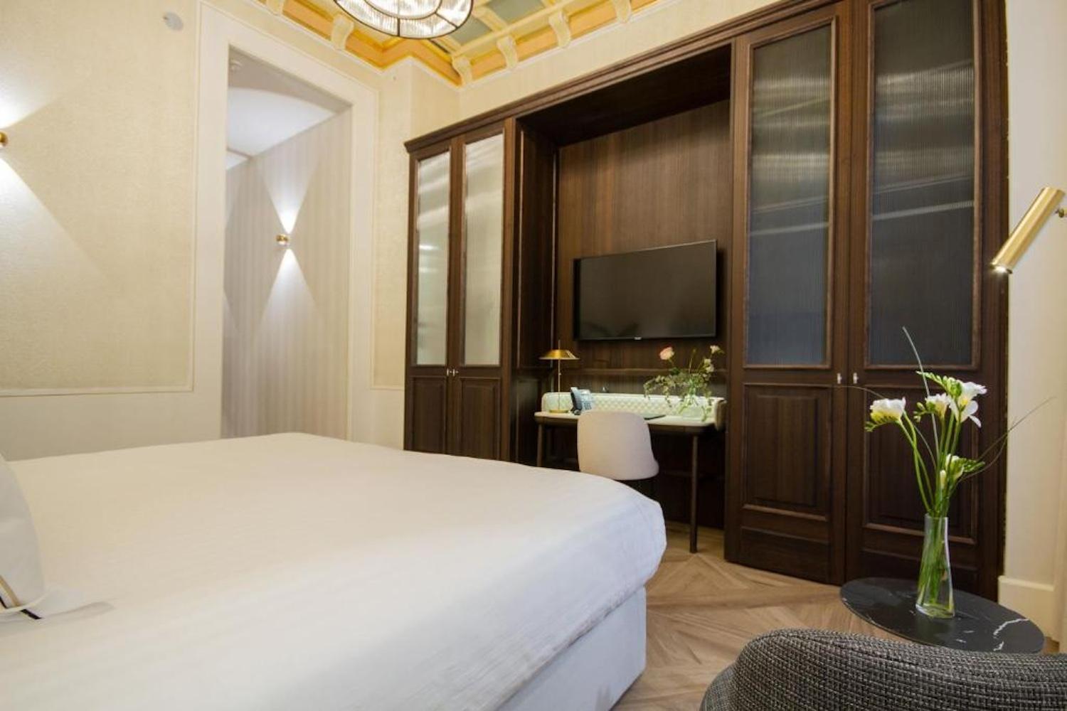 Myr Palacio Vallier บาเลนเซีย ภายนอก รูปภาพ A room at the hotel