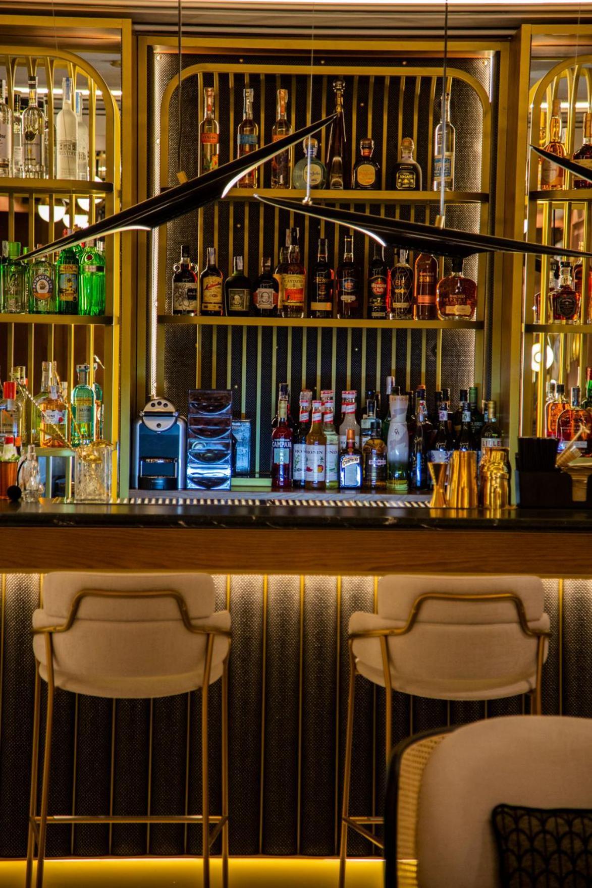 Myr Palacio Vallier บาเลนเซีย ภายนอก รูปภาพ The bar at the 1900 restaurant