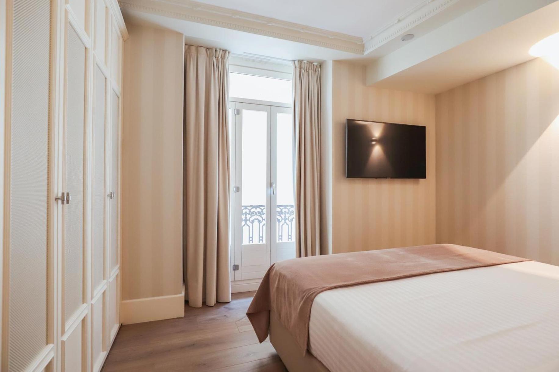 Myr Palacio Vallier บาเลนเซีย ภายนอก รูปภาพ A room at the hotel