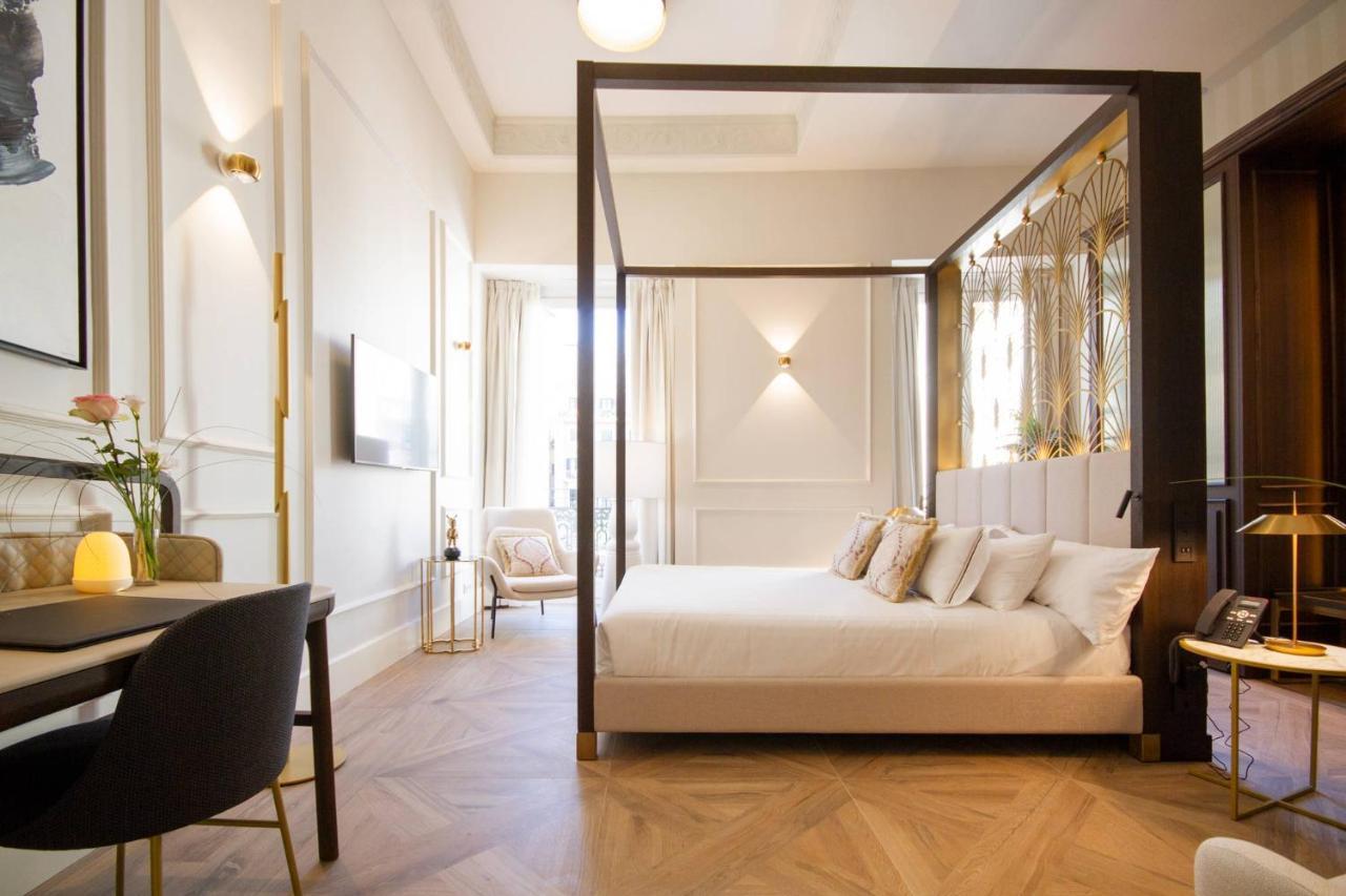 Myr Palacio Vallier บาเลนเซีย ภายนอก รูปภาพ A room at the hotel